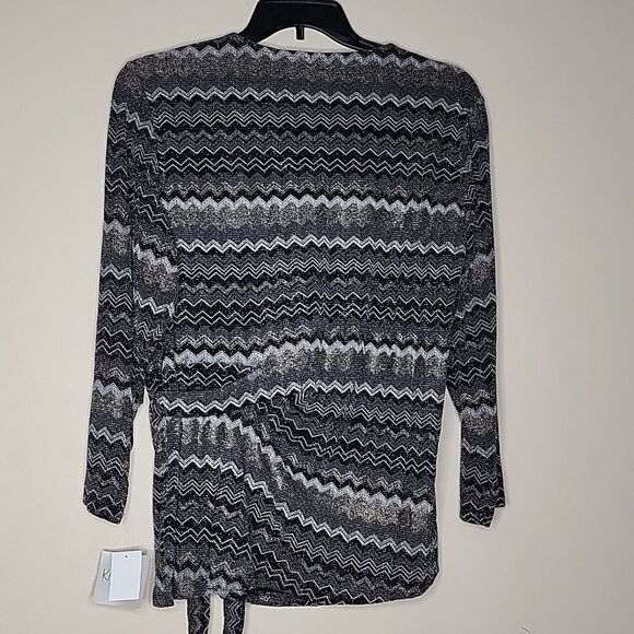 NWT Women's Metallic Side-Tie 3/4-Sleeve Top - Black Multi Size 2X - Picture 4 of 8